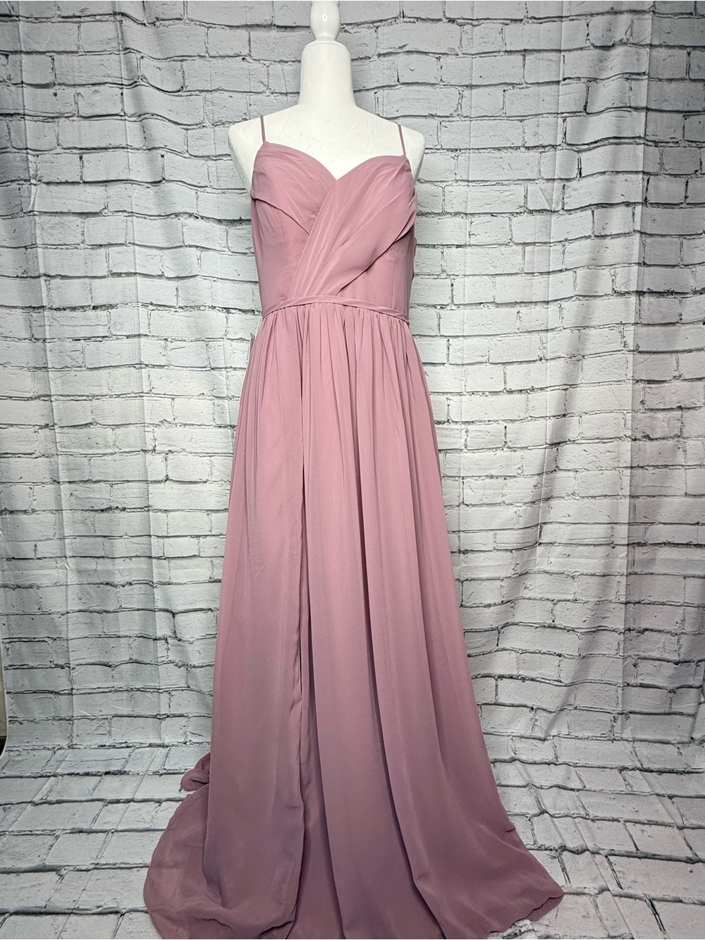 NWT Azazie Cora Bridesmaid Maxi Dress Size 18 Mauve A-line Pleated Chiffon